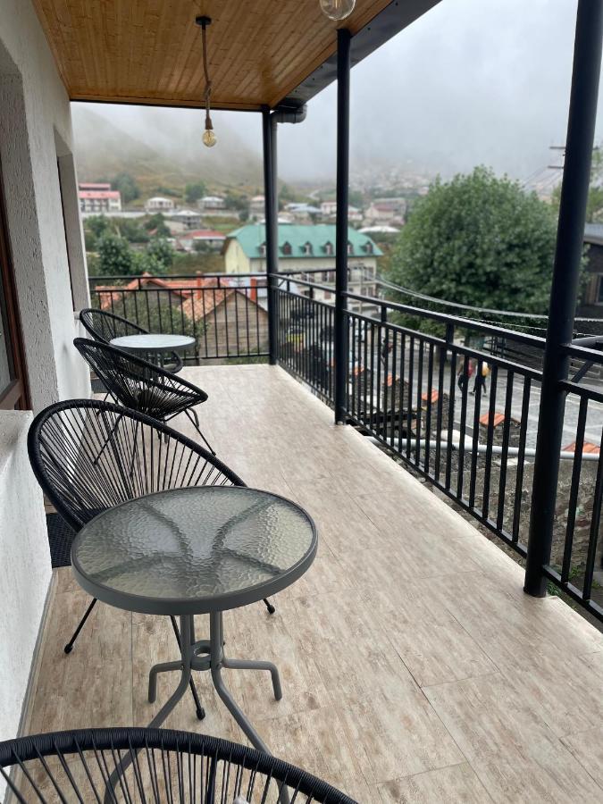 Paradise Inn Kazbegi エクステリア 写真